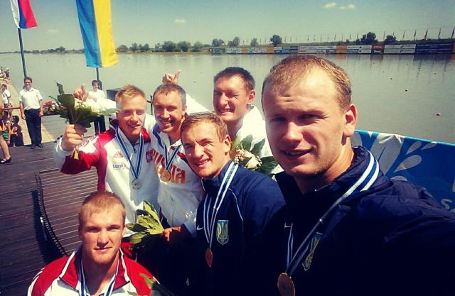 Евгений Карабута и Игорь Трунов на пьедестале почета в Сегеде